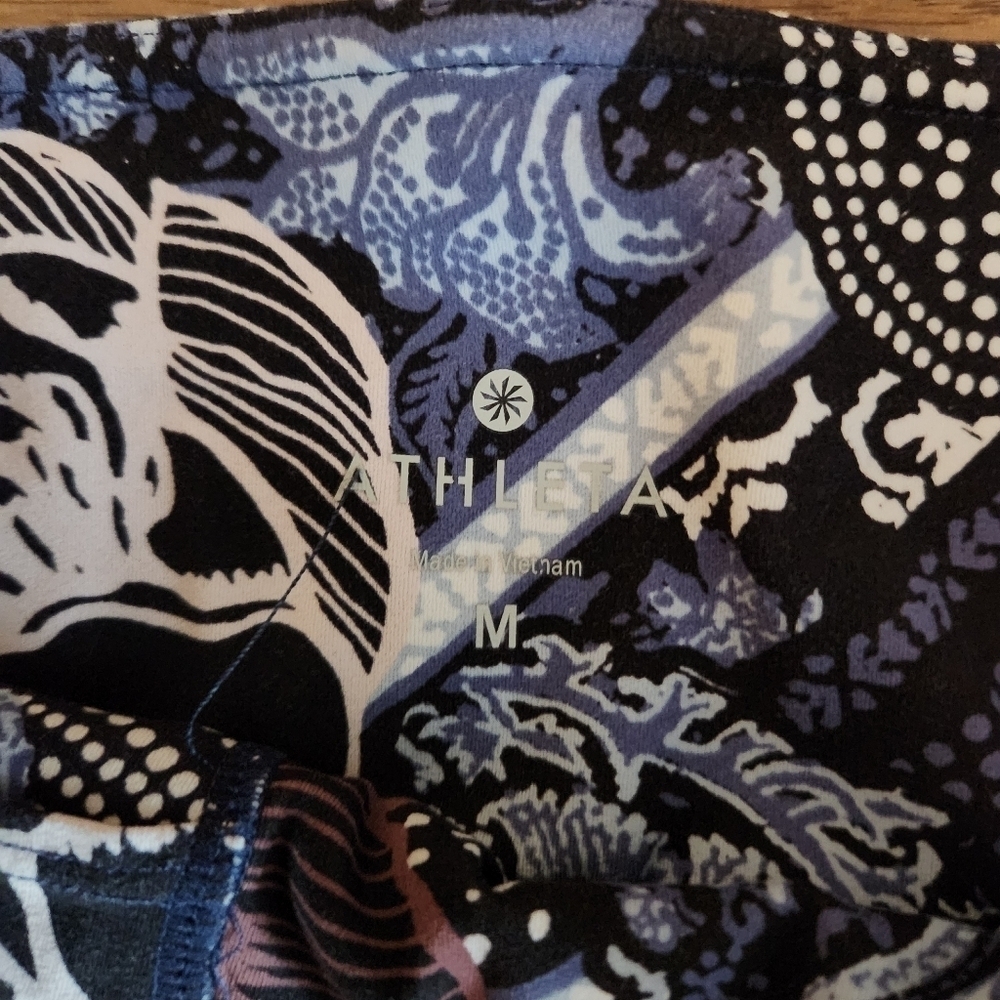 Athleta PATCHWORK SALUTATION 7/8 TIGHT - Picture 2 of 3
